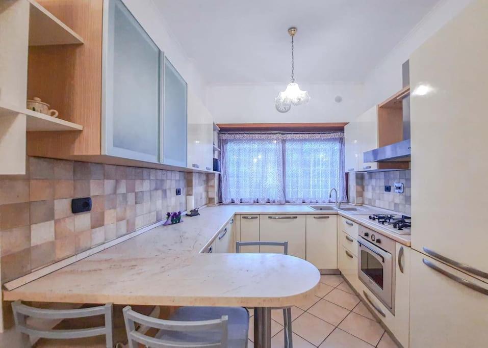 Cipro Nuovissimo Appartamento Posizione Strategica Rome Buitenkant foto